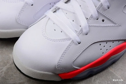 Retro White Jordan Infrared 6 384664-123 1026